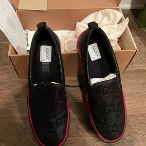 Mens Gucci sneakers